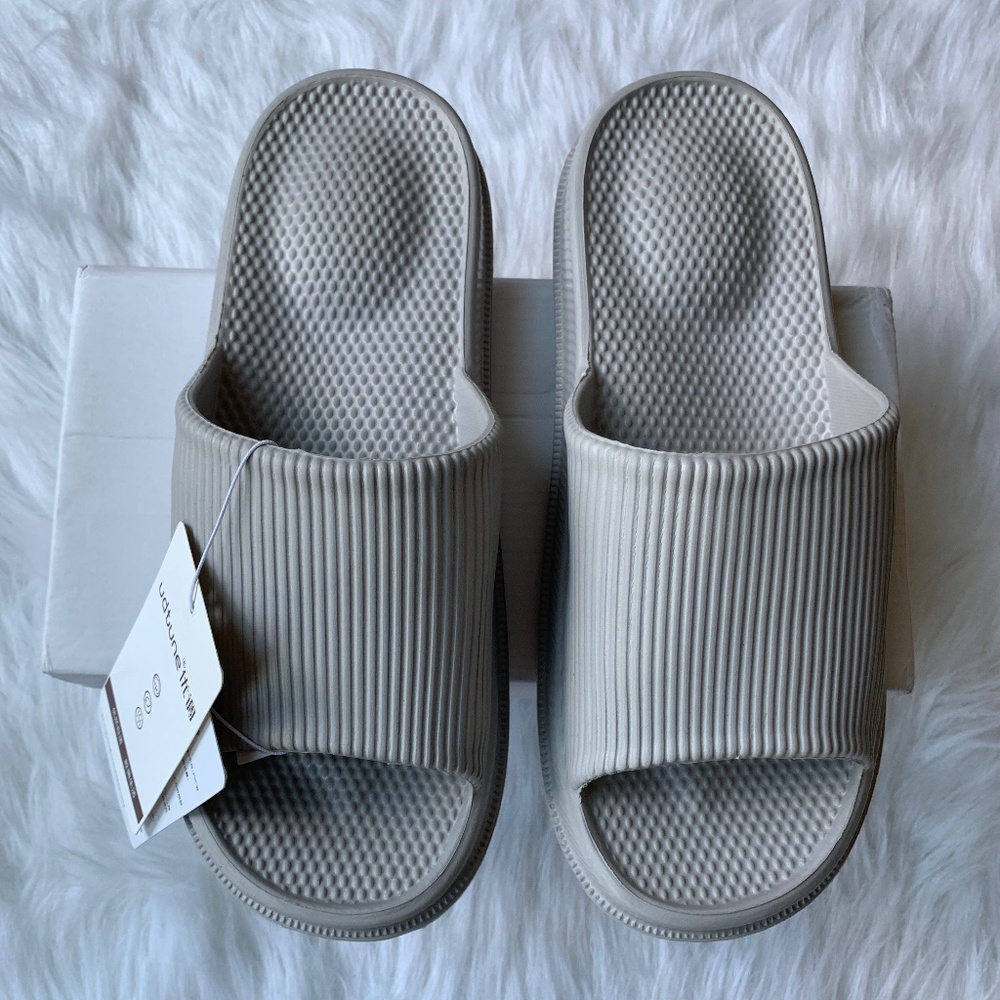 New Women’s Slides